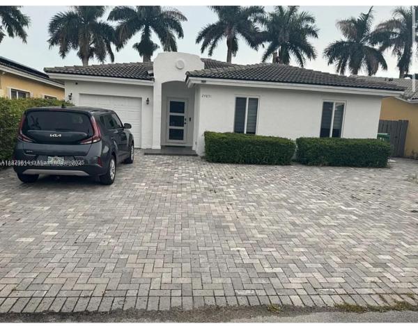 BISCAYNE POINT SOUTH