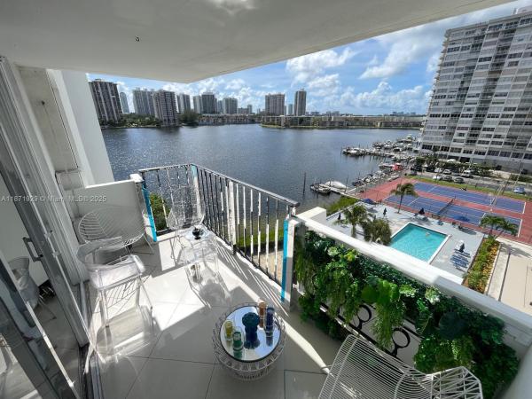 2780 NE 183RD ST #714, AVENTURA, FL 33160