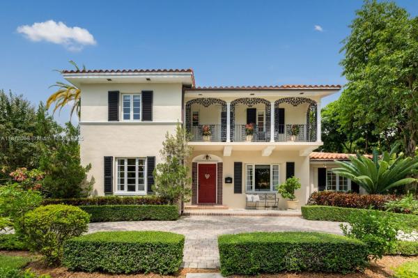 CORAL GABLES COUNTRY CLUB