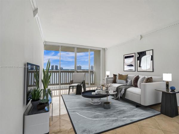 1000 ISL BLVD WILLIAMS IS