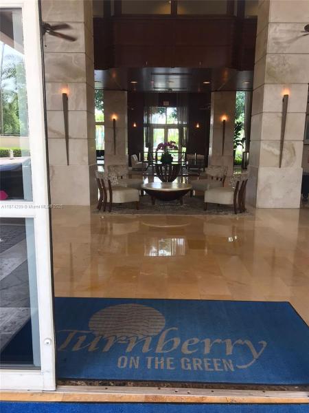 19501 W COUNTRY CLUB DR #509, AVENTURA, FL 33180