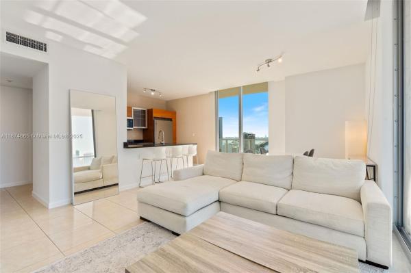 TWO MIDTOWN MIAMI CONDO