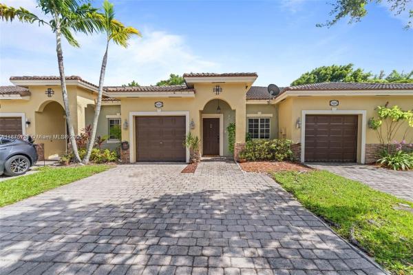 VENTURA AT MALIBU BAY