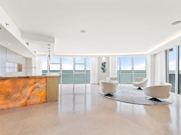 18201 COLLINS AVE #1209, SUNNY ISLES BEACH, FL 33140