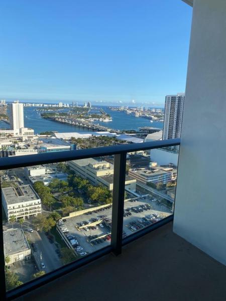 1600 NE 1ST AVE #3204, MIAMI, FL 33132
