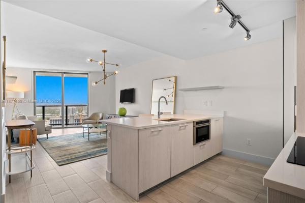 501 NE 31ST ST #2010, MIAMI, FL 33137