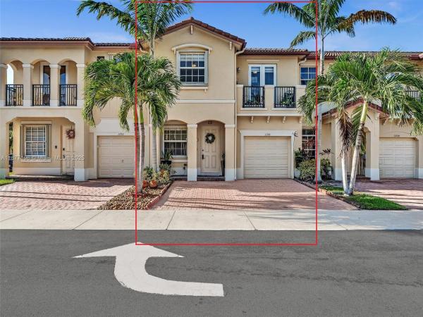 COURTS AT TUSCANY WEST