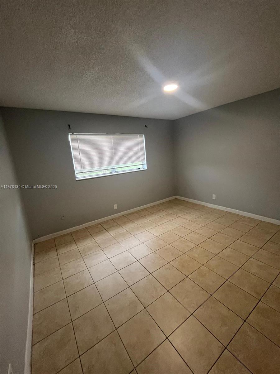 Apartment - фото