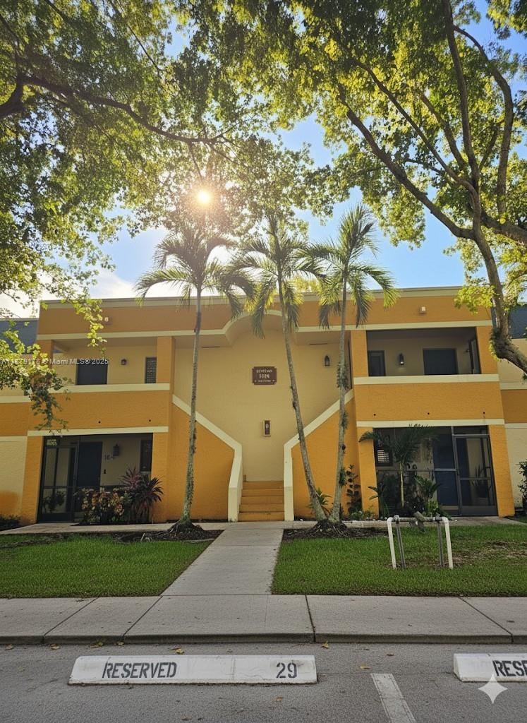 RACQUET CLUB VILLAGE APAR - фото