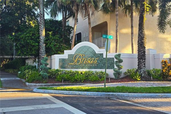 LAS BRISAS AT DORAL CONDO