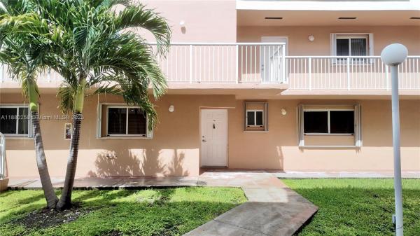 THE SEASONS VILLAS & THMS