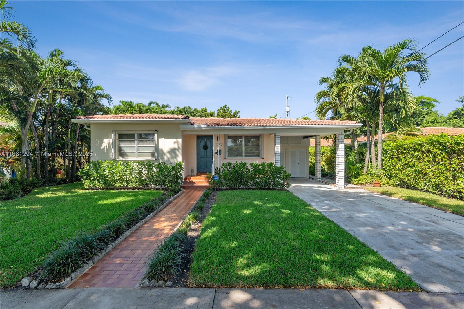 ORCHID SUB - фото