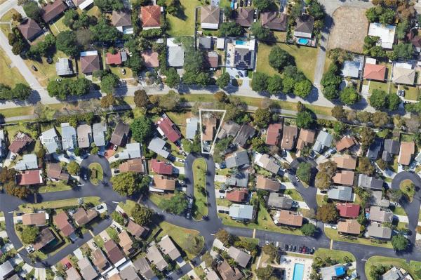 LAKES BY THE BAY SEC 3