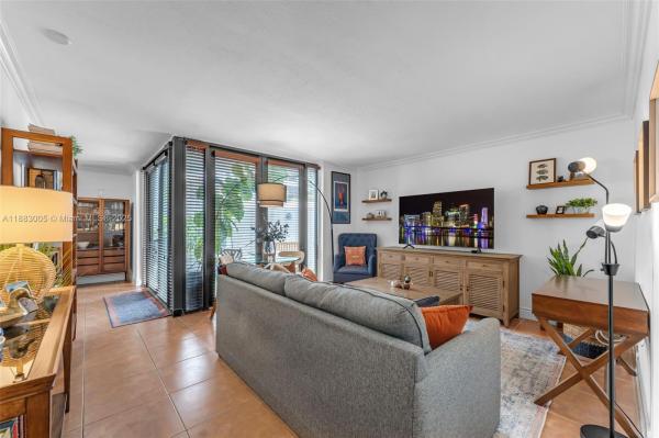 MISSION PLACE AT THE GROV