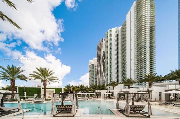 851 NE 1ST AVE #4902, MIAMI, FL 33132