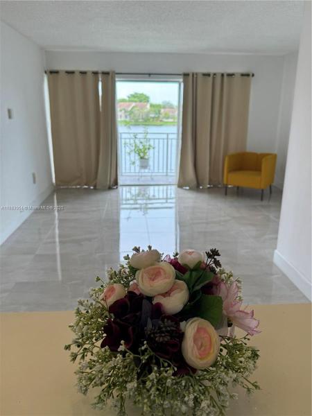 THE BEACH CLUB FONTAINEBL