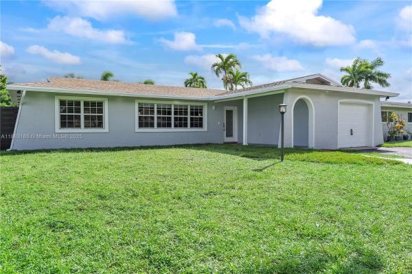 PEMBROKE LAKES SEC 4