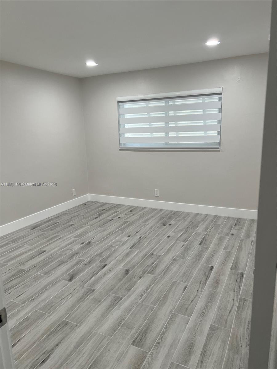 ROYAL CARIBBEAN CLUB COND - фото