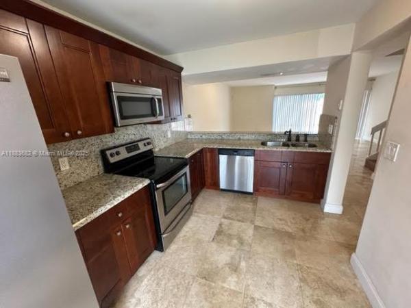 CRYSTAL VIEW TOWNHOMES