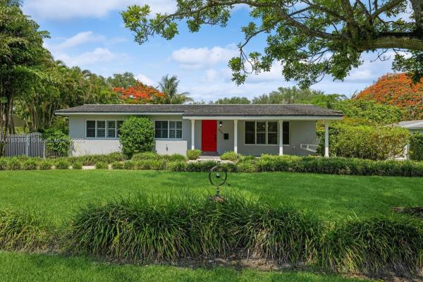 BOUGANVILLEA COURT HOMES