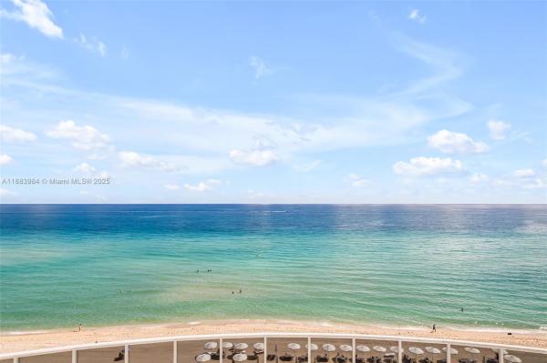 16001 COLLINS AVE #701, SUNNY ISLES BEACH, FL 33160
