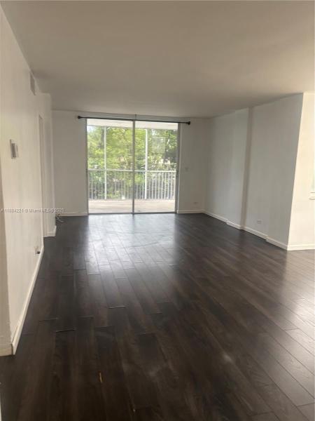 EASTERN SHORES WHITE HOUS