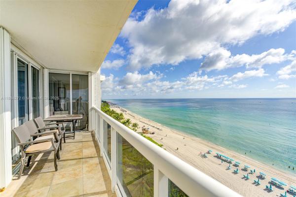 16711 COLLINS AVE #1207, SUNNY ISLES BEACH, FL 33160
