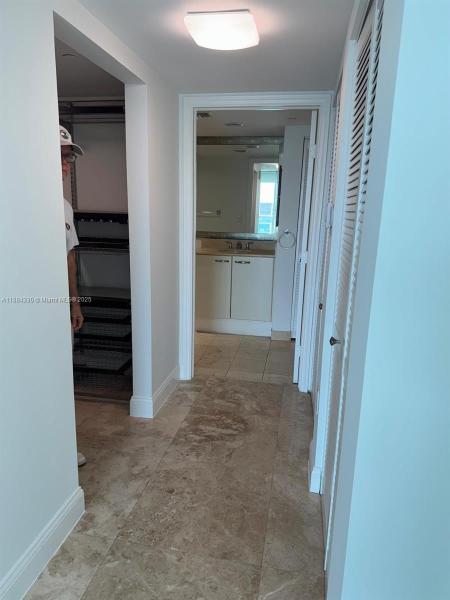 2101 BRICKELL AVE #2005, MIAMI, FL 33129