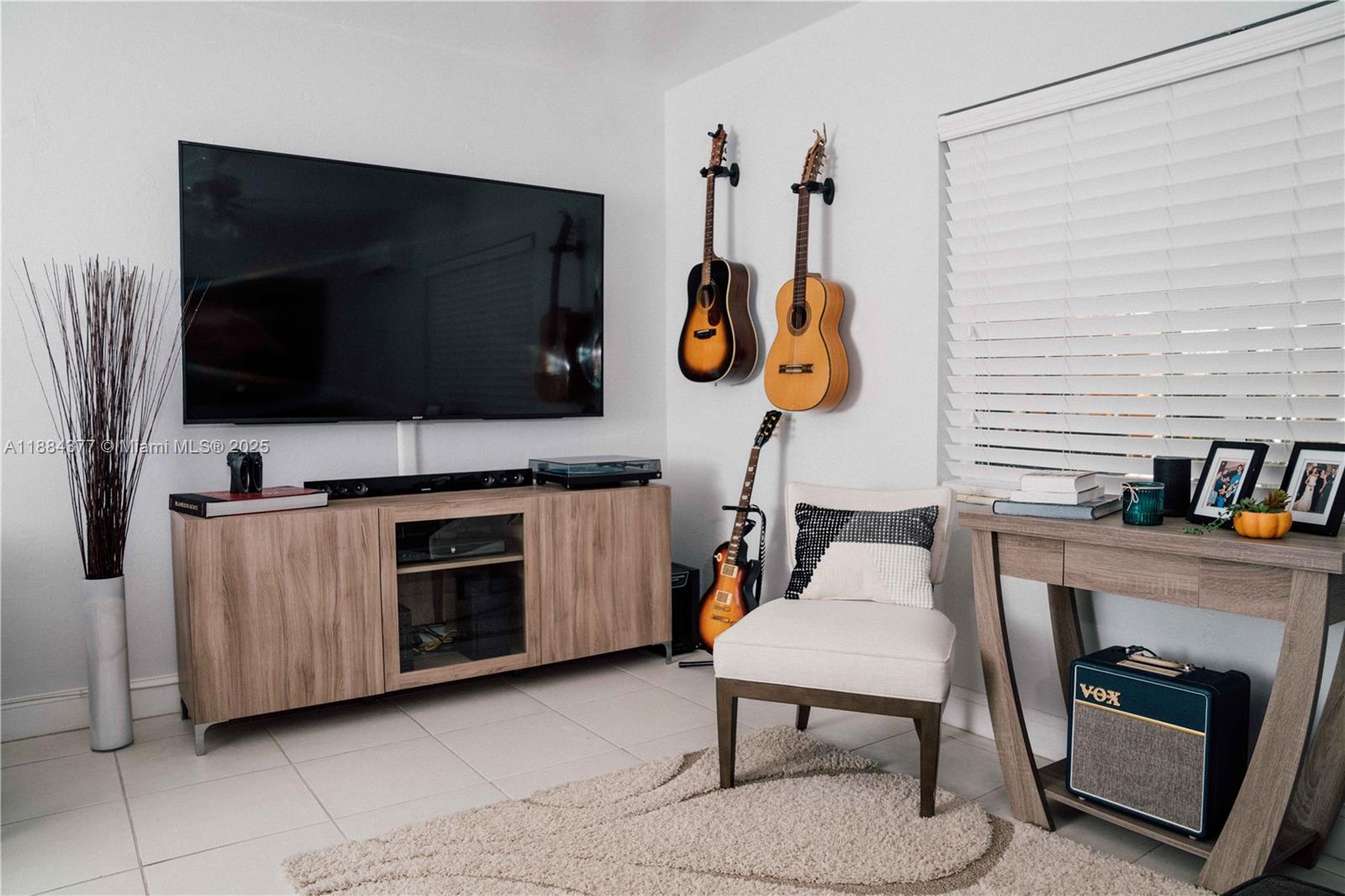 HIDEAWAY CONDO - фото