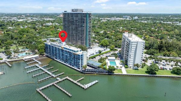 PALM BAY CONDOMINIUM