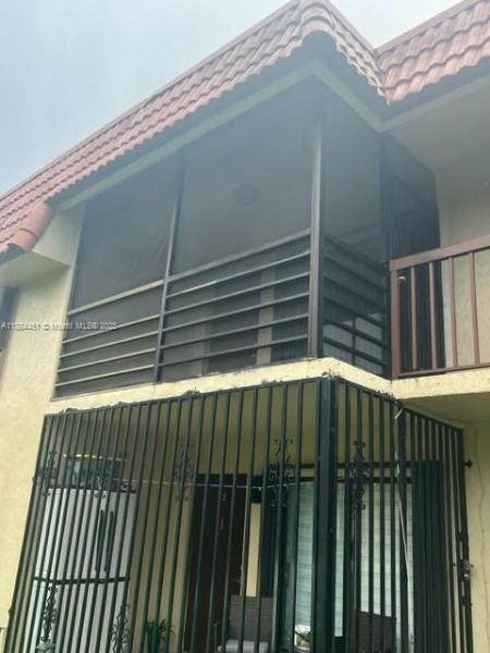 LAGO GRANDE THREE-A CONDO