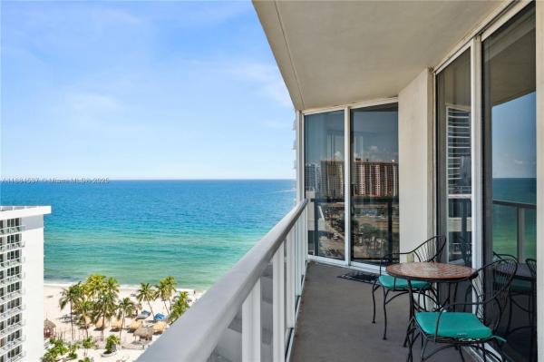16699 COLLINS AVE #1407, SUNNY ISLES BEACH, FL 33160