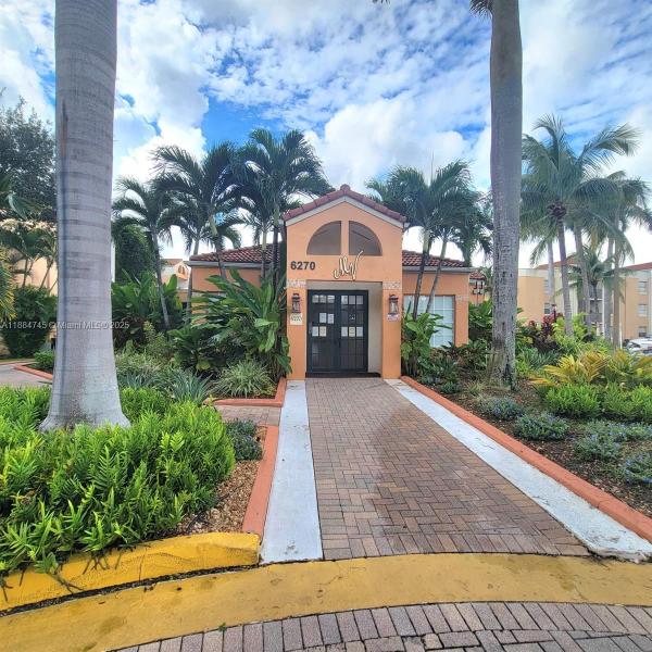 MEDITERRANEAN VILLAS COND