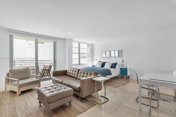 OCEANSIDE PLAZA CONDO