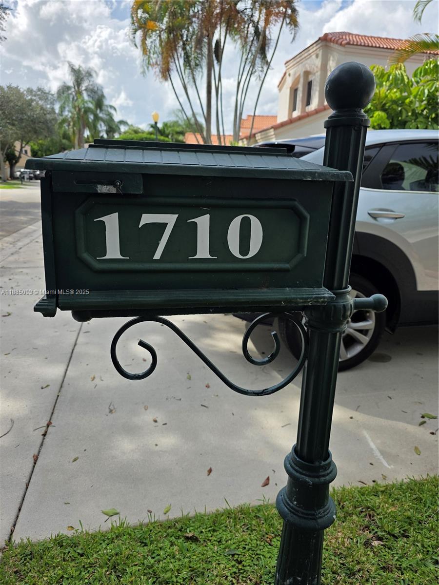 HARBOUR SUBDIVISION - фото