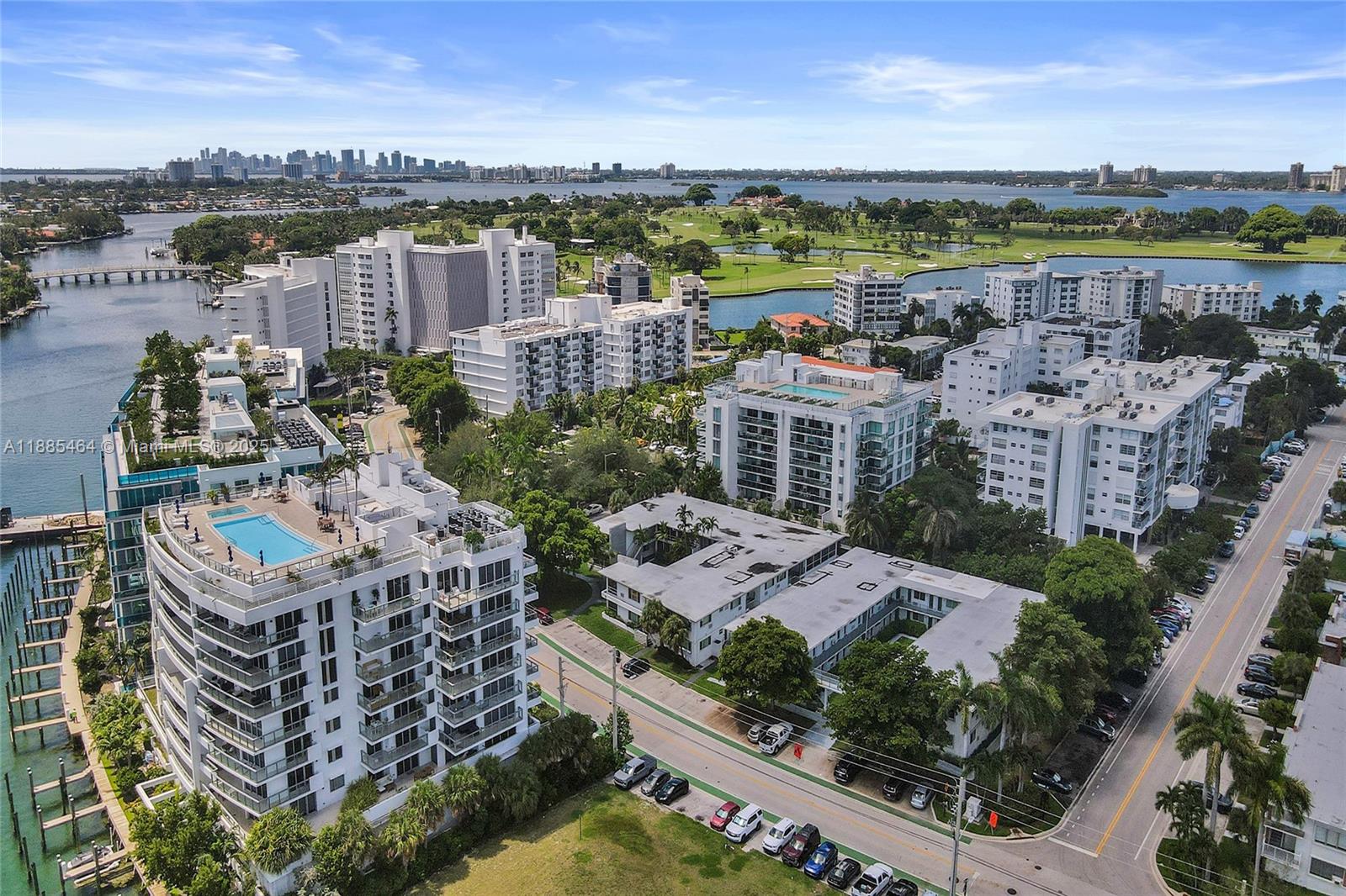 BAY HARBOR ISLAND - фото