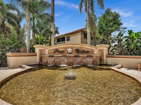 PLUM AT BOCA POINTE CONDO