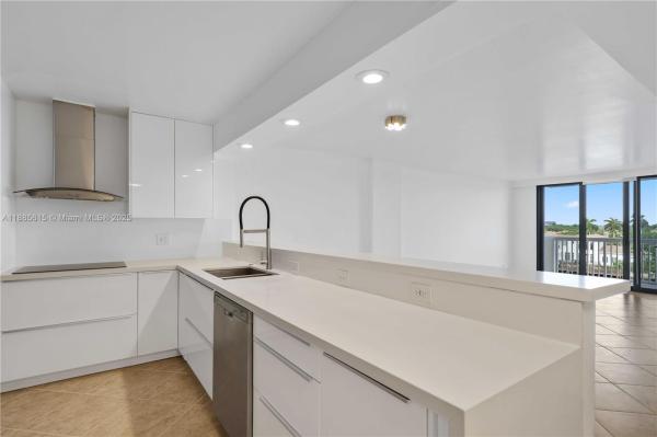 1500 S OCEAN DR #5C, HOLLYWOOD, FL 33019