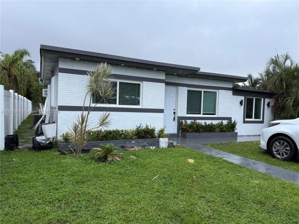 HOLLYWOOD BEACH HEIGHTS S