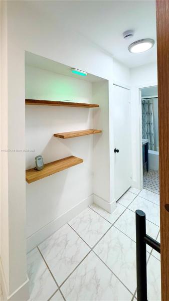 EAST BREEZE CONDOMINIUM