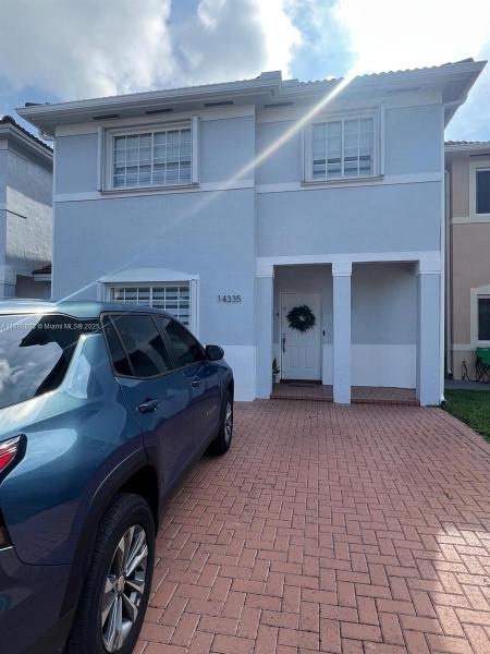 PRECIOUS HOMES AT TWIN LA