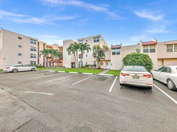 EVERGREEN SIX OF PINE ISL