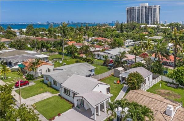 BISCAYNE SHORES CORR PLAT