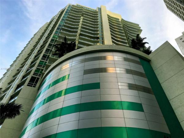 THE EMERALD AT BRICKELL C