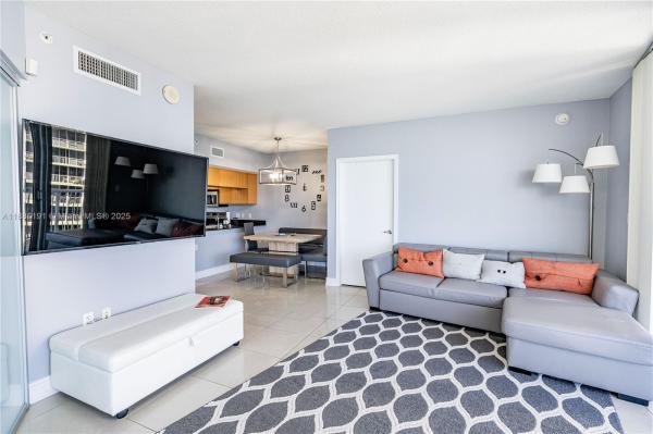 1750 N BAYSHORE DR #2301, MIAMI, FL 33132