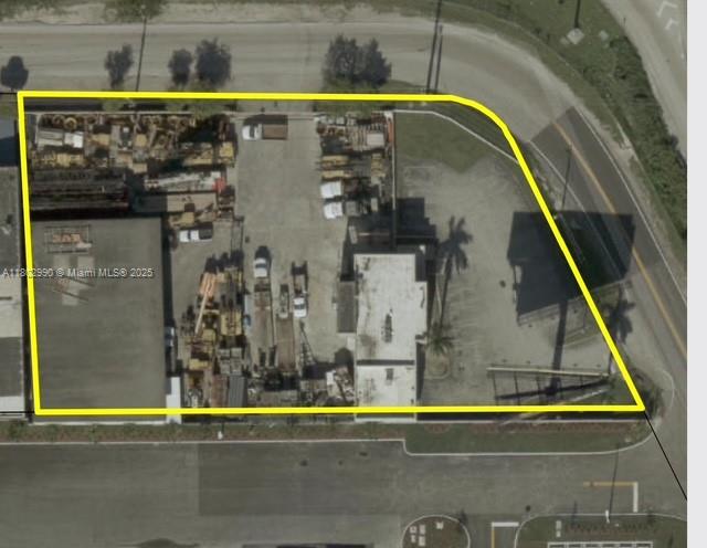 Commercial - фото