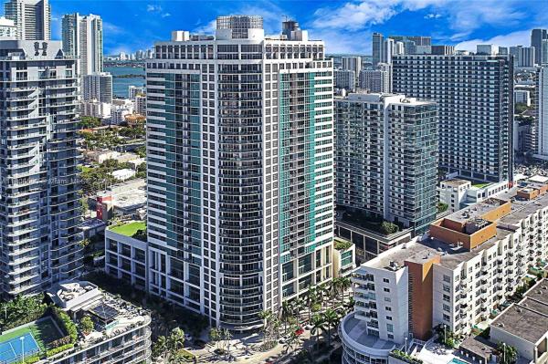 FOUR MIDTOWN MIAMI CONDO