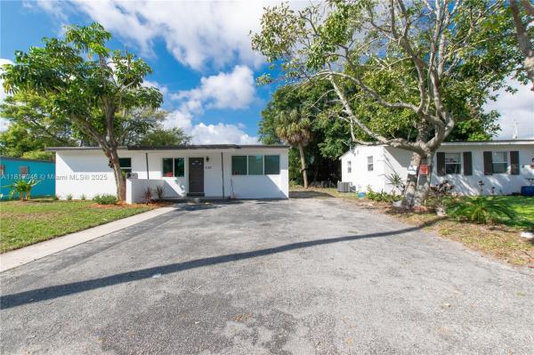 LAUDERDALE MANORS ADD-REV