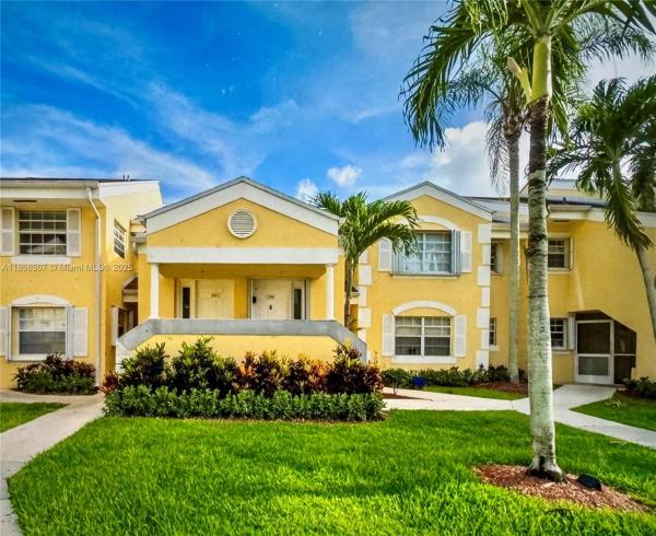 Keys Gate Condo No Seven