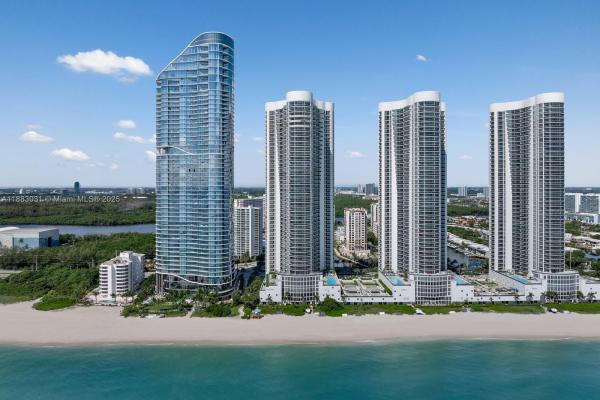 15811 COLLINS AVE #2907, SUNNY ISLES BEACH, FL 33160